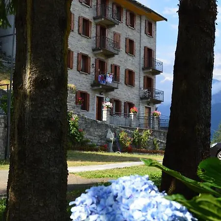 Il Paradiso Mozzio