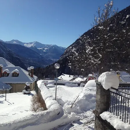 לינה וארוחת בוקר Il Paradiso 3*