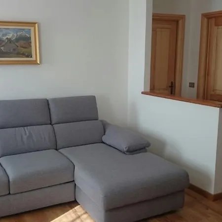 Il Paradiso לינה וארוחת בוקר 3*