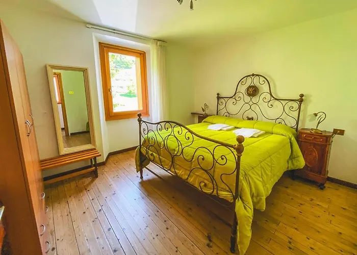 Alojamento de Acomodação e Pequeno-almoço Il Paradiso Mozzio