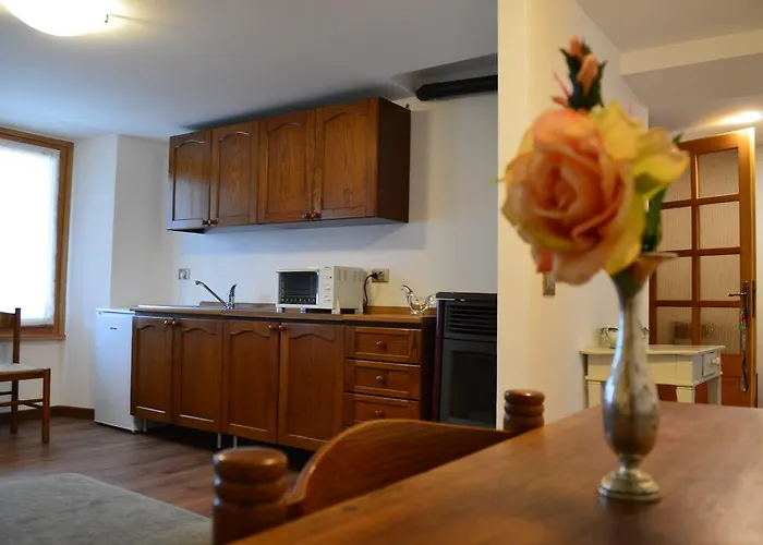 Alojamento de Acomodação e Pequeno-almoço Il Paradiso 3*