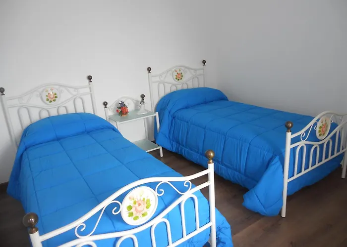 Alojamento de Acomodação e Pequeno-almoço Il Paradiso 3*